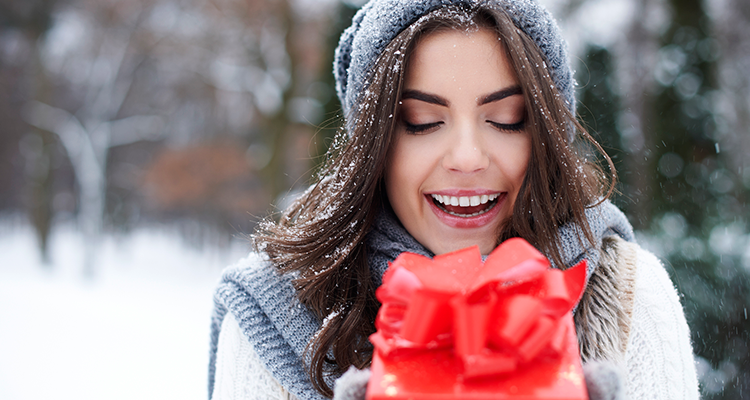 CARIES EN NIÑOS: CÓMO CUIDAR SUS DIENTES ESTAS NAVIDADES